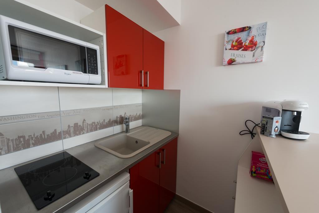 Paris La Defense Studio Пюто Экстерьер фото