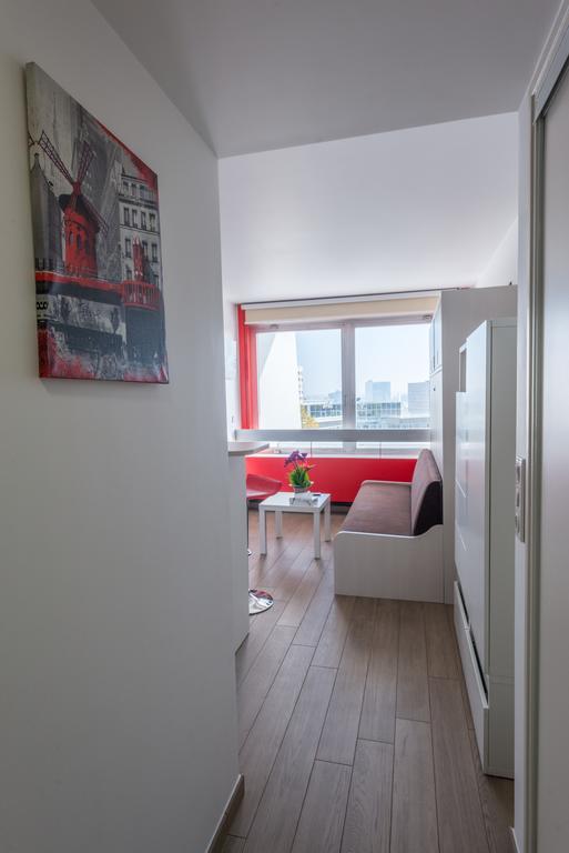 Paris La Defense Studio Пюто Номер фото